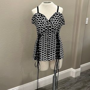 Vimas Zip Front, Ribbon Tie Tank Style Top